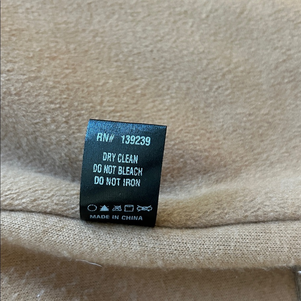 TUCKERNUCK- camel wrap coat - Picture 10 of 11